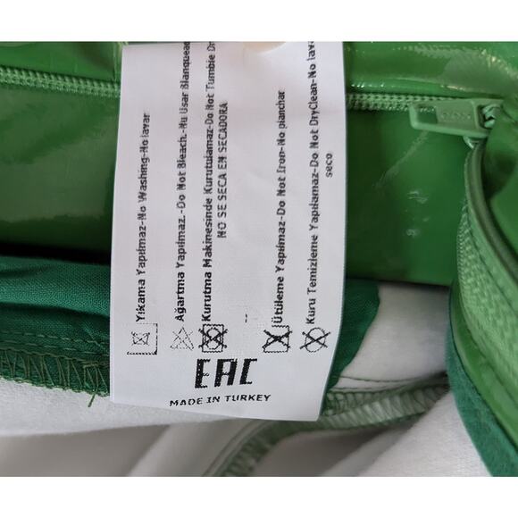 Green Pleather Vinyl Pants by Nocturne - Picture 8 of 12